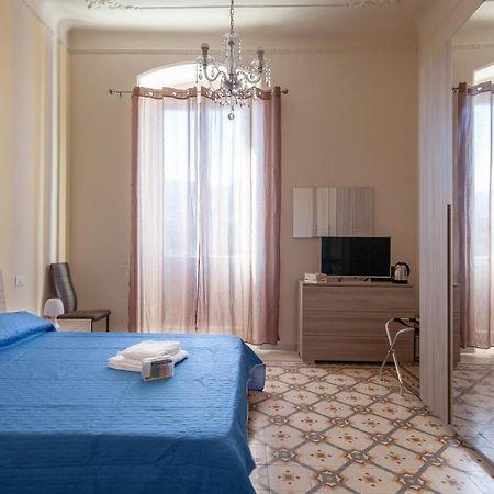 Rent Rooms La Spezia Exterior photo