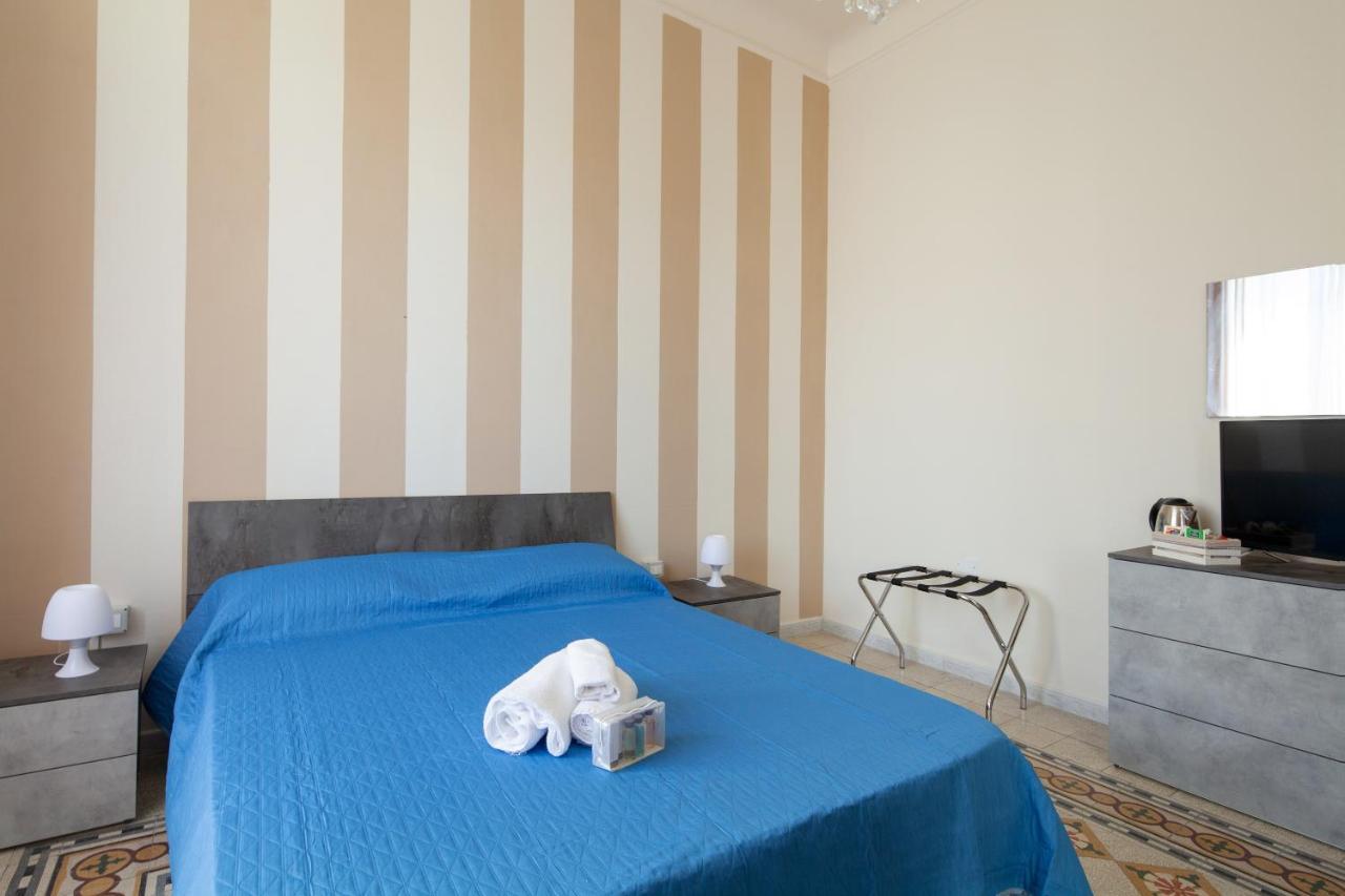 Rent Rooms La Spezia Exterior photo